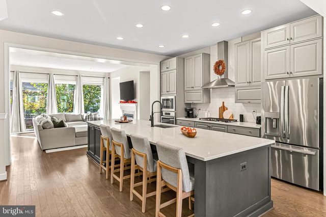 42283 ASHMEAD TER, Brambleton, VA 20148