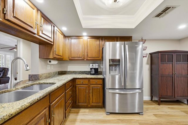 2593 COUNTRYSIDE BOULEVARD 7301, Clearwater, FL 33761