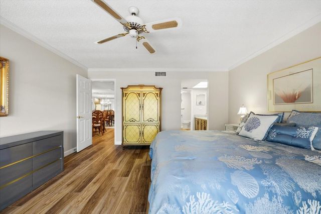 2593 COUNTRYSIDE BOULEVARD 7301, Clearwater, FL 33761