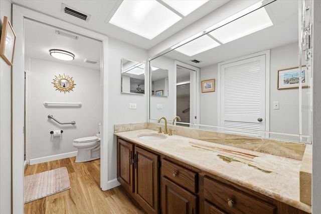 2593 COUNTRYSIDE BOULEVARD 7301, Clearwater, FL 33761