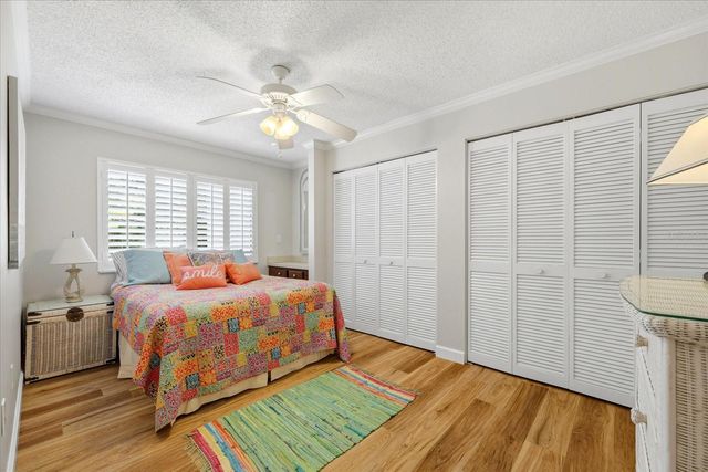 2593 COUNTRYSIDE BOULEVARD 7301, Clearwater, FL 33761