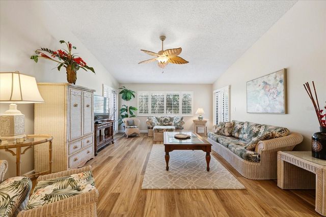 2593 COUNTRYSIDE BOULEVARD 7301, Clearwater, FL 33761