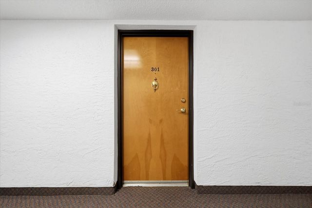 2593 COUNTRYSIDE BOULEVARD 7301, Clearwater, FL 33761