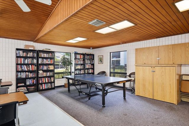 2593 COUNTRYSIDE BOULEVARD 7301, Clearwater, FL 33761