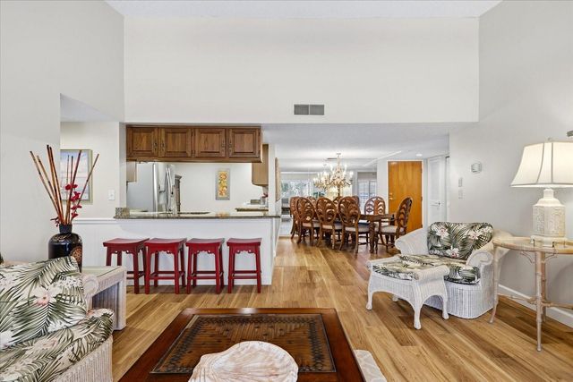 2593 COUNTRYSIDE BOULEVARD 7301, Clearwater, FL 33761