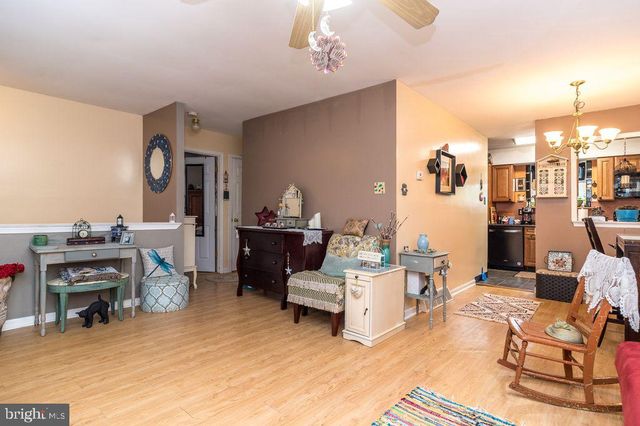 3208 ELLINGTON CT, Bensalem, PA 19020