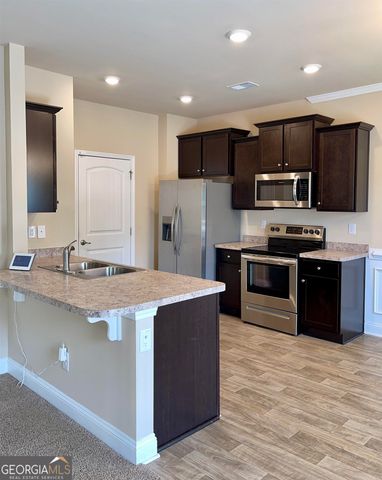 2651 Lovejoy Crossing Lane, Hampton, GA 30228