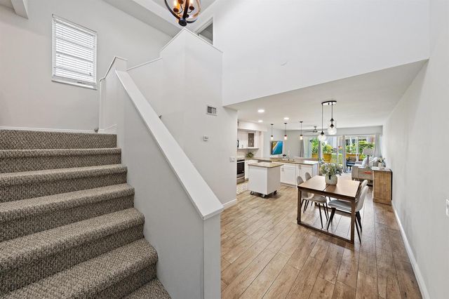 388 Golfview Road H, North Palm Beach, FL 33408