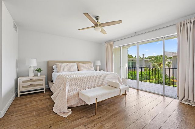 388 Golfview Road H, North Palm Beach, FL 33408