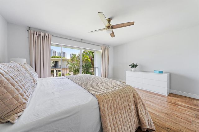 388 Golfview Road H, North Palm Beach, FL 33408