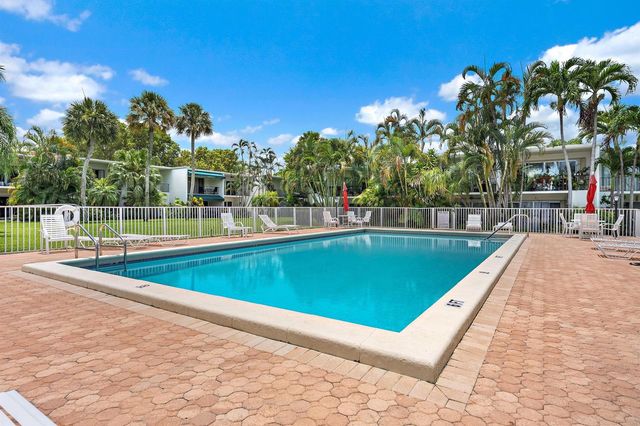 388 Golfview Road H, North Palm Beach, FL 33408