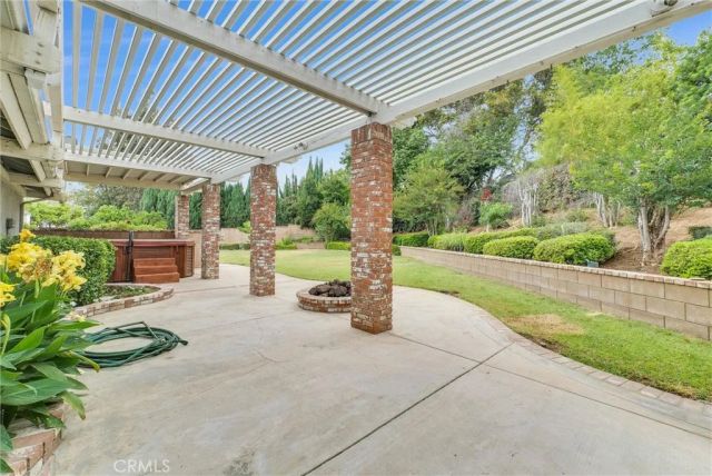 6225 Cliff Court, Riverside, CA 92506