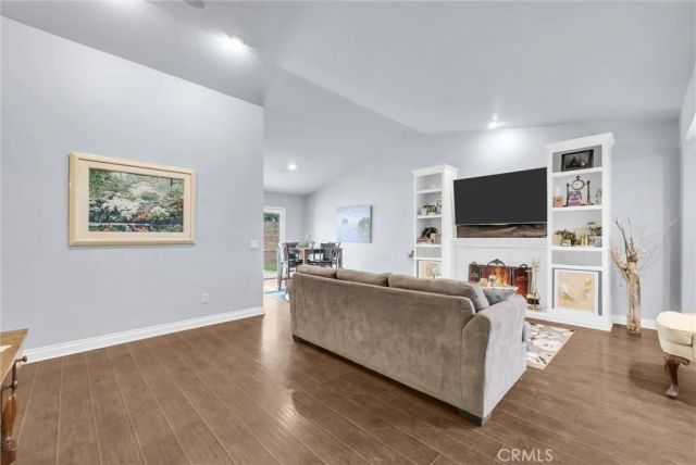 6225 Cliff Court, Riverside, CA 92506