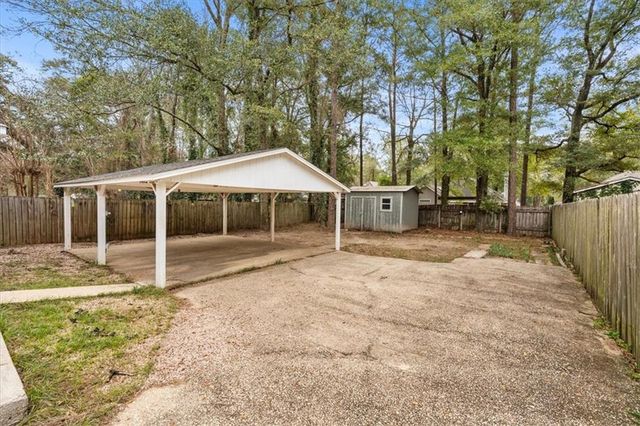 1055 Louise Avenue, Mobile, AL 36609