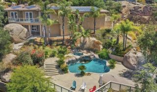 28521 Gladstone Court, Escondido, CA 92026