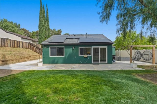 27445 Onlee, Saugus, CA 91350