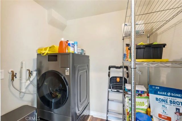 27445 Onlee, Saugus, CA 91350