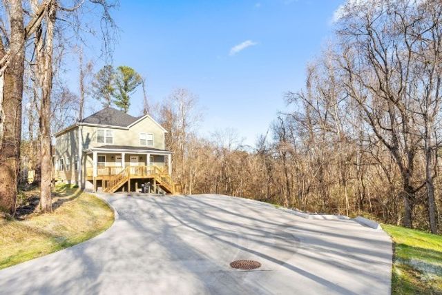 1047 Sycamore drive, Clarksville, TN 37040