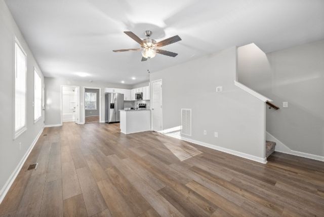 1047 Sycamore drive, Clarksville, TN 37040