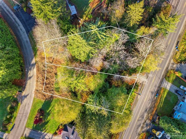 24115 Madura Drive NE, Kingston, WA 98346