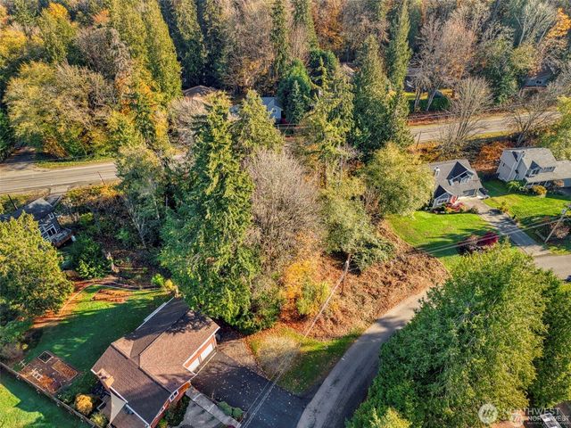 24115 Madura Drive NE, Kingston, WA 98346