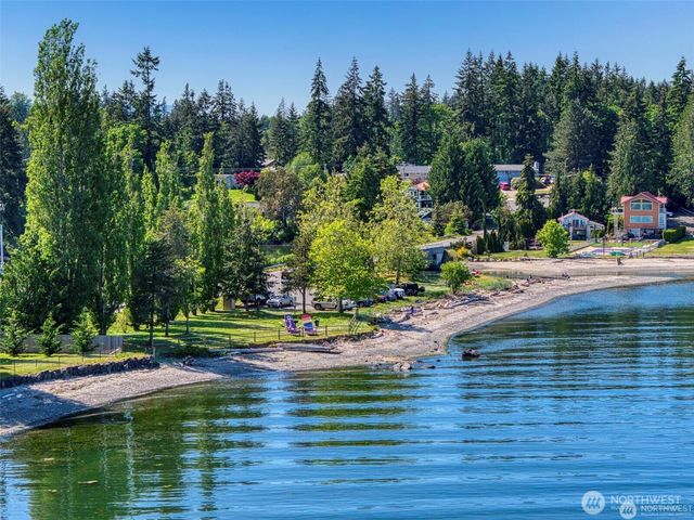 24115 Madura Drive NE, Kingston, WA 98346