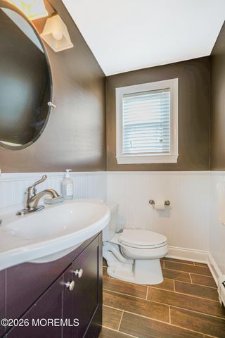 63 Wharfside Drive, Monmouth Beach, NJ 07750