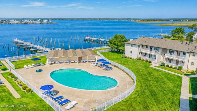 63 Wharfside Drive, Monmouth Beach, NJ 07750