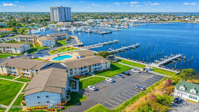 63 Wharfside Drive, Monmouth Beach, NJ 07750