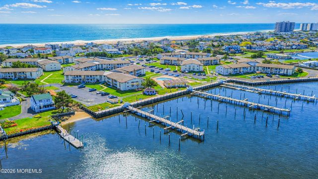 63 Wharfside Drive, Monmouth Beach, NJ 07750