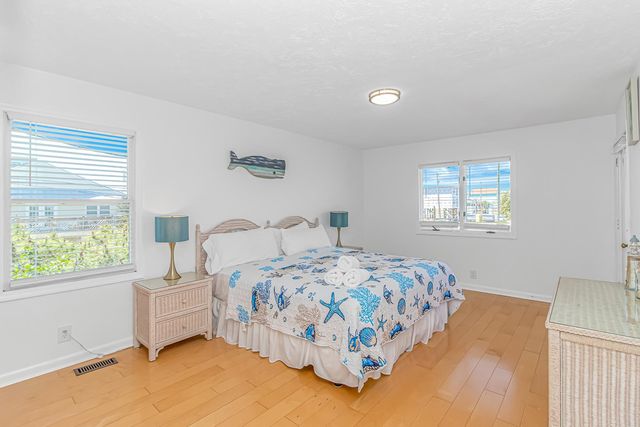 4801 Lake Dr., North Myrtle Beach, SC 29582