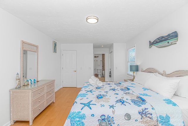 4801 Lake Dr., North Myrtle Beach, SC 29582