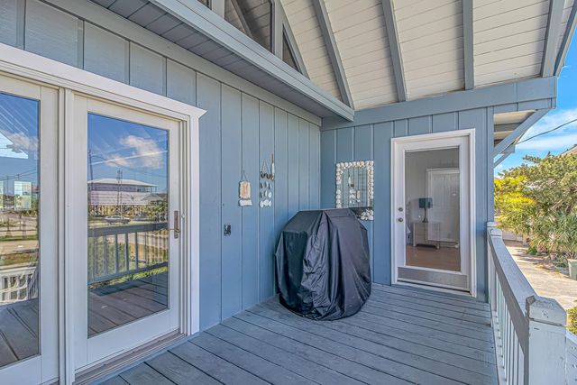 4801 Lake Dr., North Myrtle Beach, SC 29582