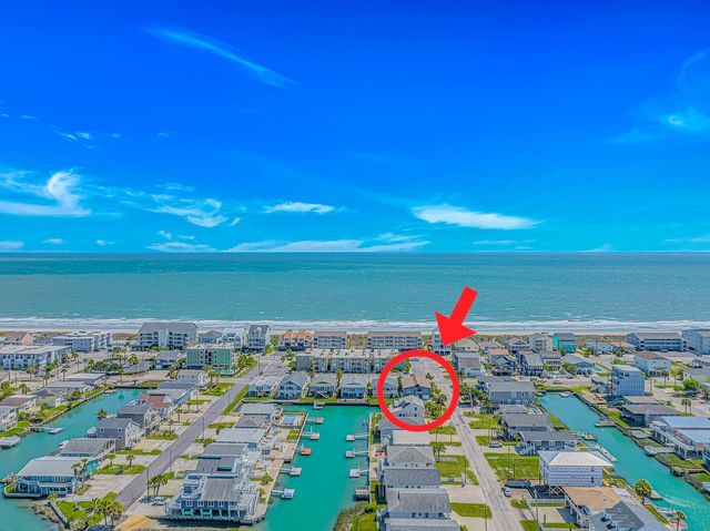 4801 Lake Dr., North Myrtle Beach, SC 29582