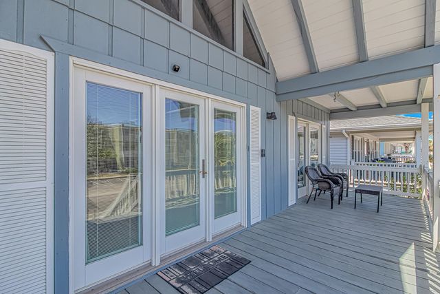 4801 Lake Dr., North Myrtle Beach, SC 29582