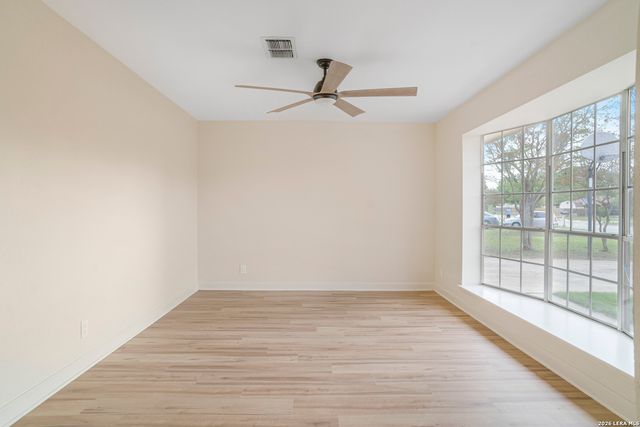 11611 Spring Mont, San Antonio, TX 78249