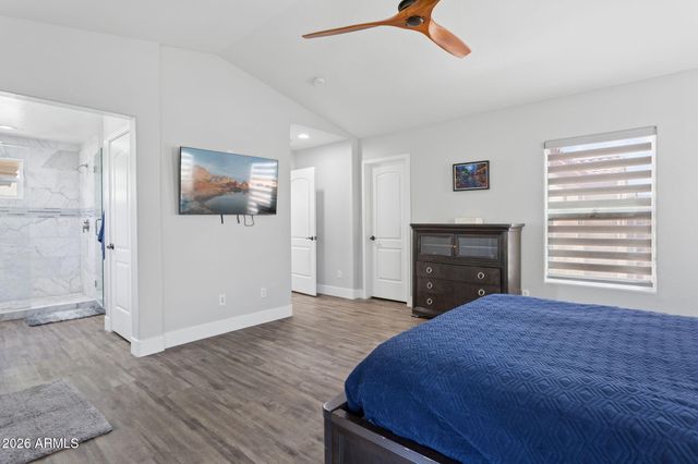 2925 N 48TH Street, Phoenix, AZ 85018