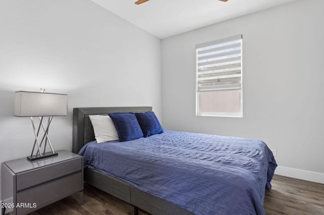 2925 N 48TH Street, Phoenix, AZ 85018