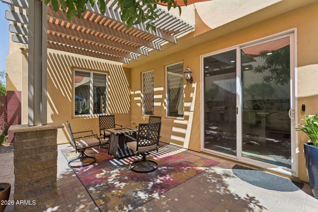 2925 N 48TH Street, Phoenix, AZ 85018