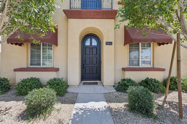 2925 N 48TH Street, Phoenix, AZ 85018