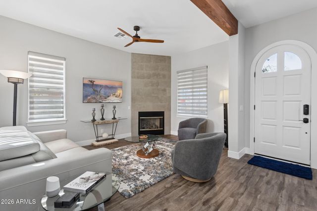 2925 N 48TH Street, Phoenix, AZ 85018