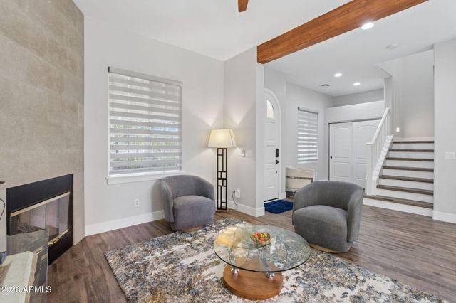 2925 N 48TH Street, Phoenix, AZ 85018