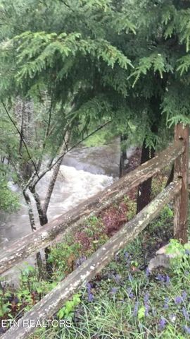 232 Victoria Circle, Jamestown, TN 38556