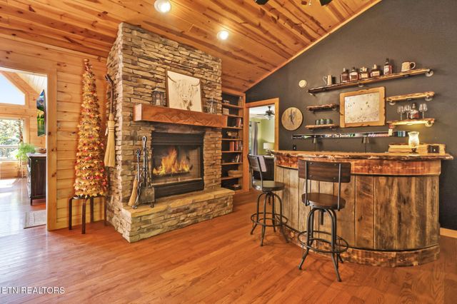 232 Victoria Circle, Jamestown, TN 38556