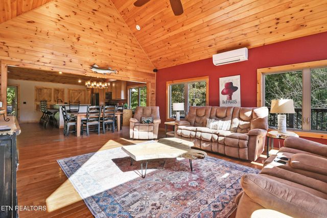 232 Victoria Circle, Jamestown, TN 38556