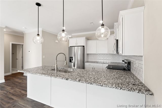 3003 Bales Way, Jeffersonville, IN 47130