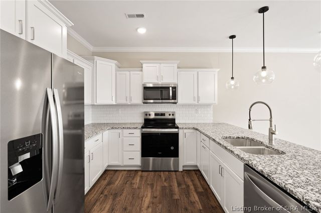 3003 Bales Way, Jeffersonville, IN 47130