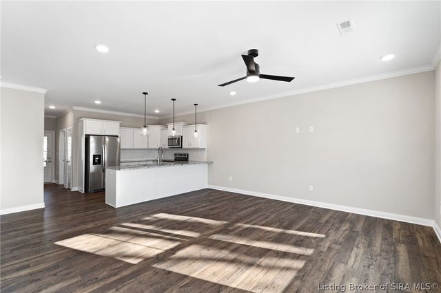 3003 Bales Way, Jeffersonville, IN 47130