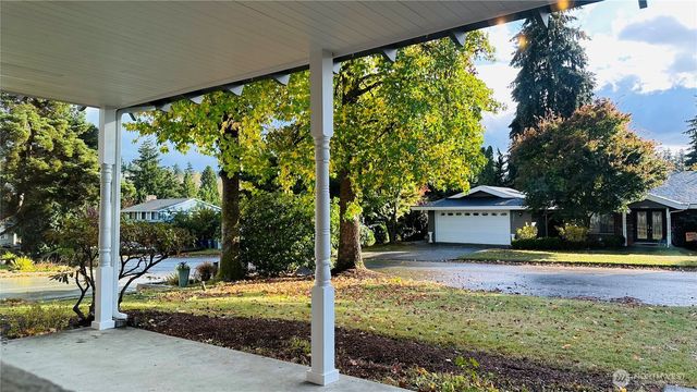 12920 SE 68TH Street, Bellevue, WA 98006
