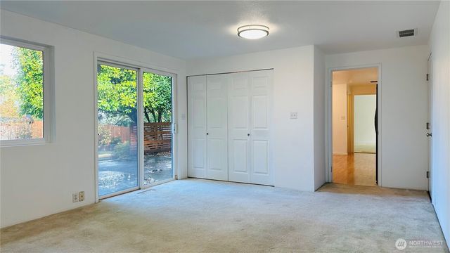 12920 SE 68TH Street, Bellevue, WA 98006